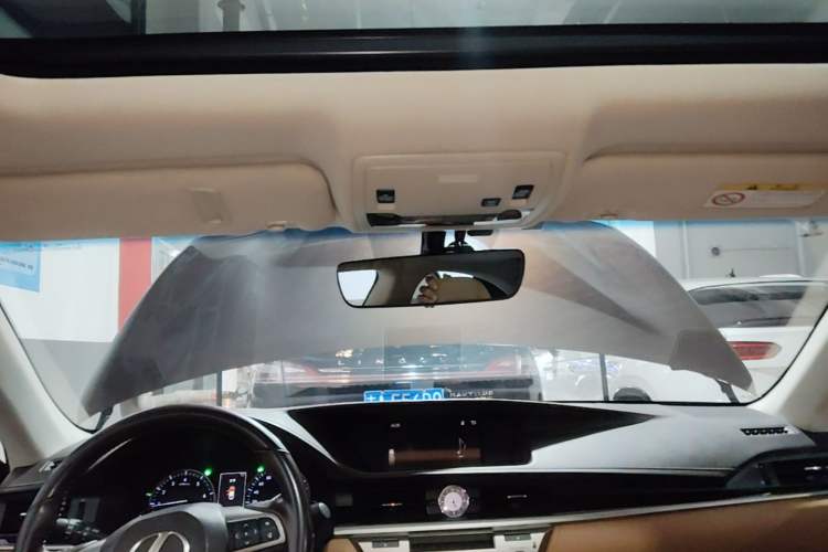 Used Lexus ES 2015 200 Elite Edition Headliner