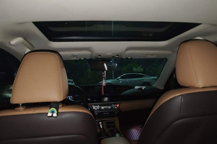Used Lexus ES 2015 200 Elite Edition Headliner