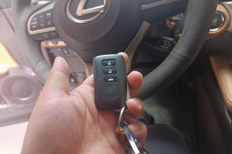 Used Lexus ES 2015 200 Elite Edition Interior 1