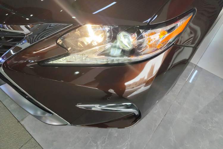 Used Lexus ES 2015 200 Elite Edition Left Front Headlight