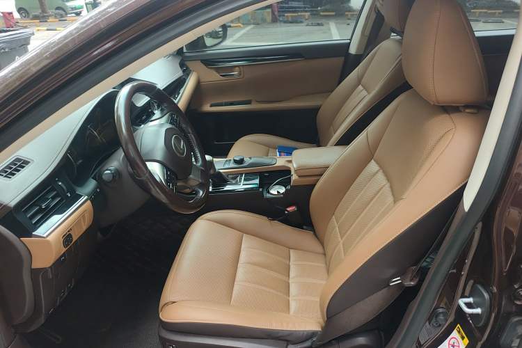 Used Lexus ES 2015 200 Elite Edition Left Front Seat