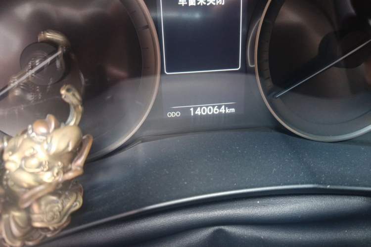 Used Lexus ES 2015 200 Elite Edition Odometer Close Up