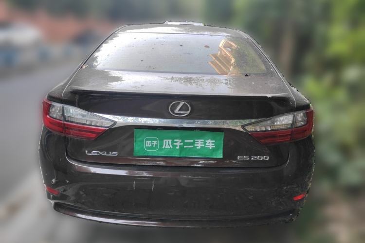 Used Lexus ES 2015 200 Elite Edition Rear