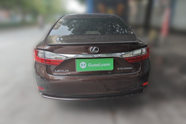Used Lexus ES 2015 300h Comfort Edition Rear