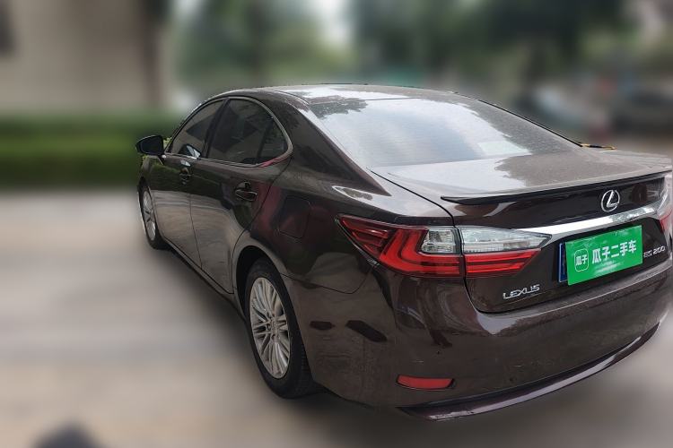 Used Lexus ES 2015 200 Elite Edition Rear Left 45 Deg