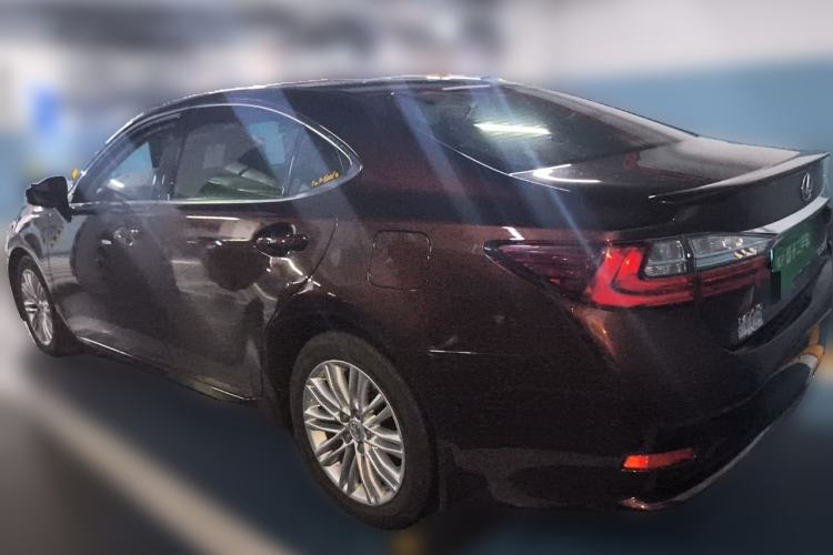 Used Lexus ES 2015 200 Elite Edition Rear Left 45 Deg