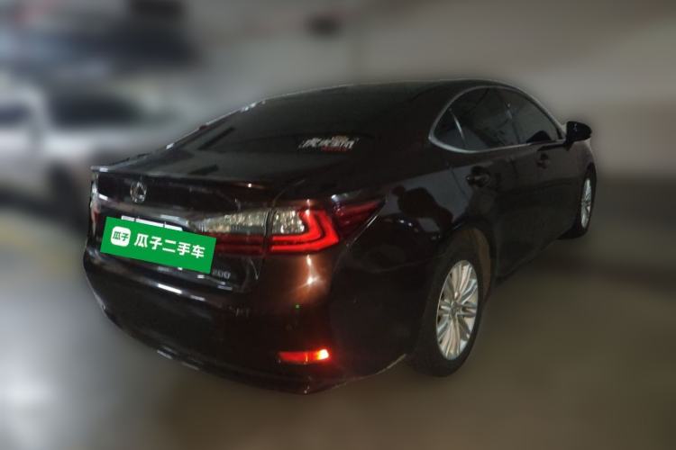 Used Lexus ES 2015 200 Elite Edition Rear Right 45 Deg