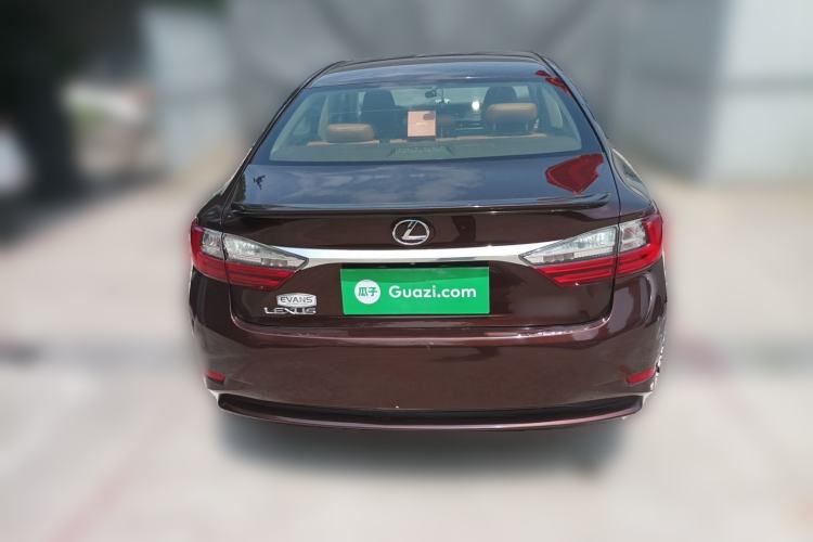 Used Lexus ES 2015 200 Elite Edition Rear