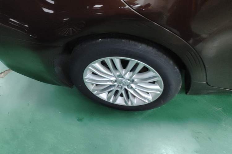 Used Lexus ES 2015 200 Elite Edition Right Rear Wheel Hub