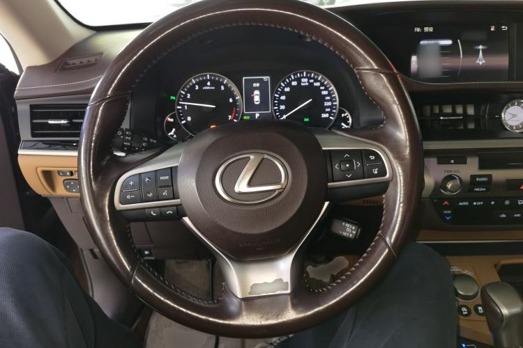 Used Lexus ES 2015 200 Elite Edition Steering Wheel
