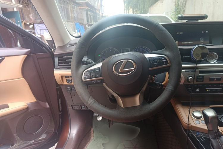 Used Lexus ES 2015 200 Elite Edition Steering Wheel