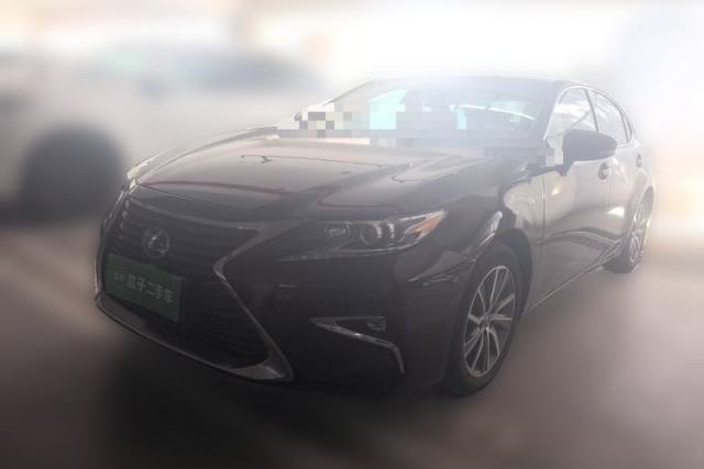 Used Lexus ES 2015 300h Comfort Edition