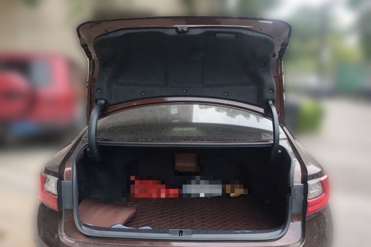Used Lexus ES 2015 200 Elite Edition Trunk