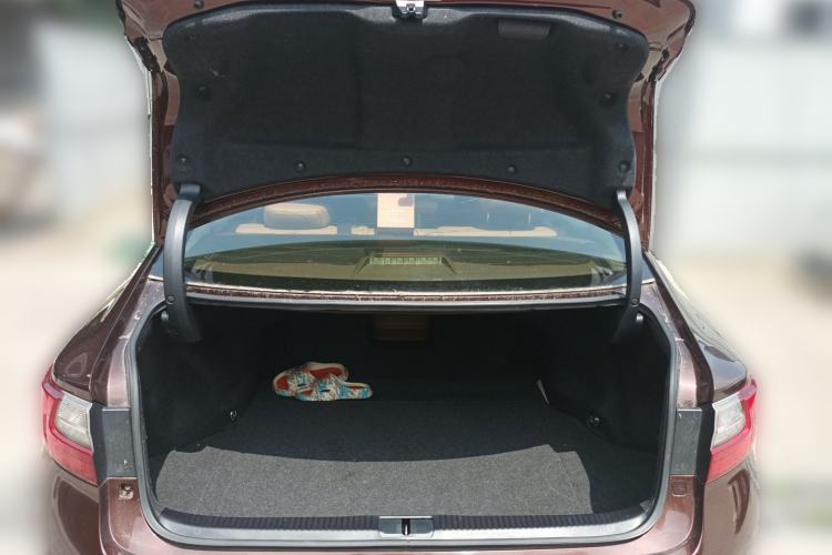 Used Lexus ES 2015 200 Elite Edition Trunk