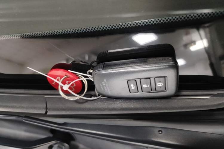 Used Lexus ES 2015 200 Elite Edition Vehicle Key