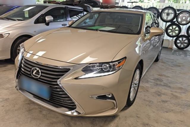 Ojetý Lexus ES 2015 200 Elite Edition