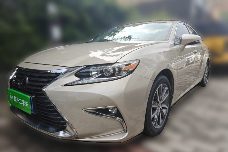 Lexus ES 2015 300h Comfort Edition с пробегом Guazi used car, China used car export, Used car for sale, Used cars, Cheapest cars for sale