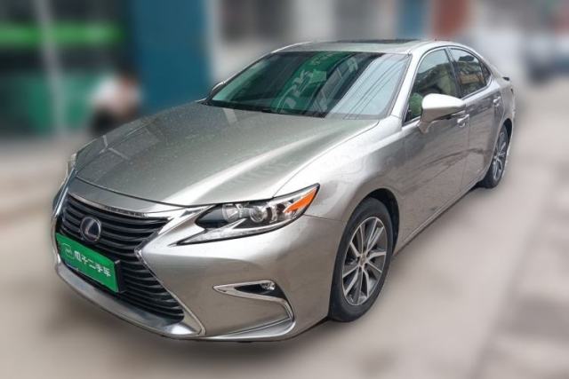 Used Lexus ES 2015 300h Comfort Edition