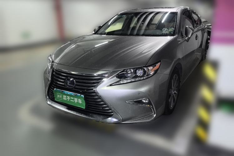 Used Lexus ES 2015 300h Comfort Edition Guazi used car, China used car export, Used car for sale, Used  cars, Cheapest cars for sale