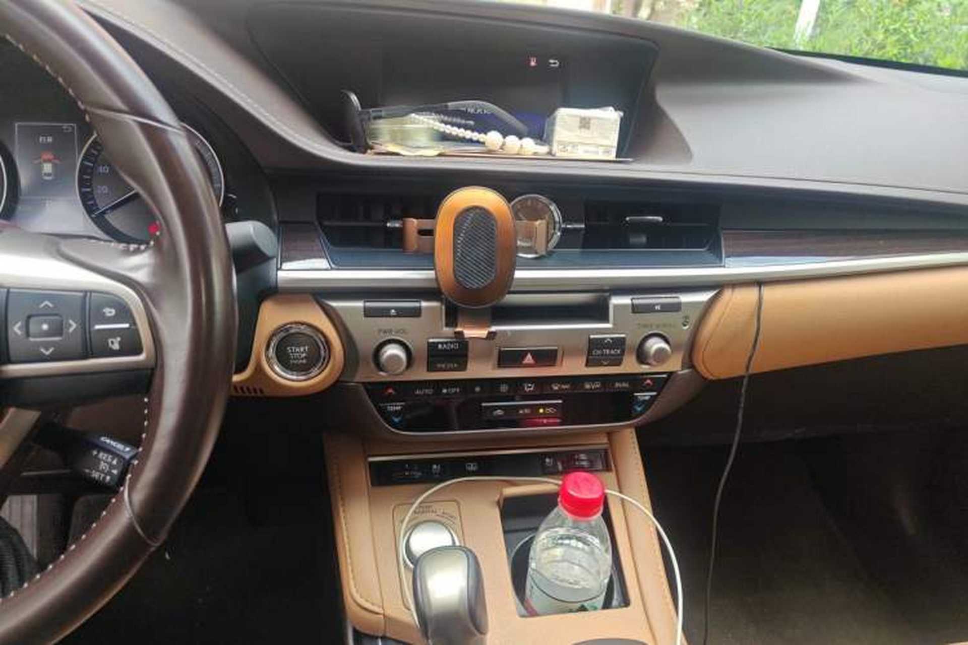 Used Lexus ES 2015 250 Elegant Edition Audio And AC Panel