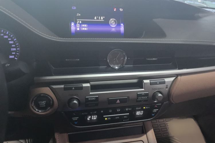 Used Lexus ES 2015 200 Elite Edition Audio And AC Panel