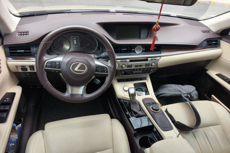 Used Lexus ES 2015 250 Elegant Edition