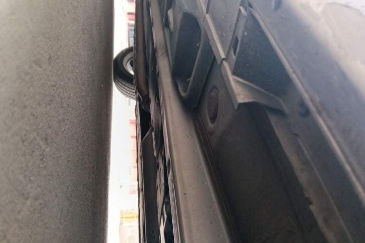Used Lexus ES 2015 300h Comfort Edition Chassis Front Right