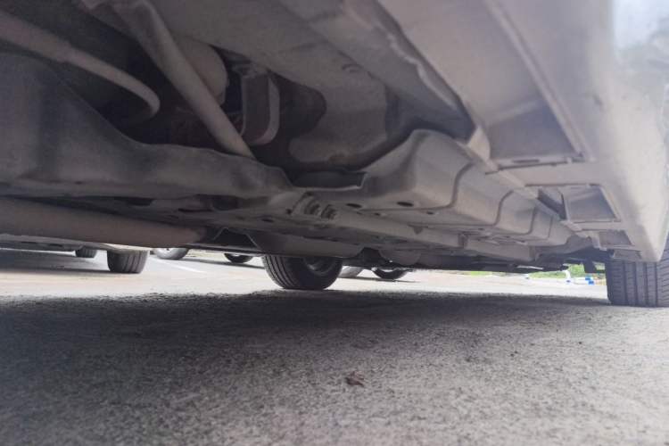 Used Lexus ES 2015 300h Comfort Edition Chassis Rear Right