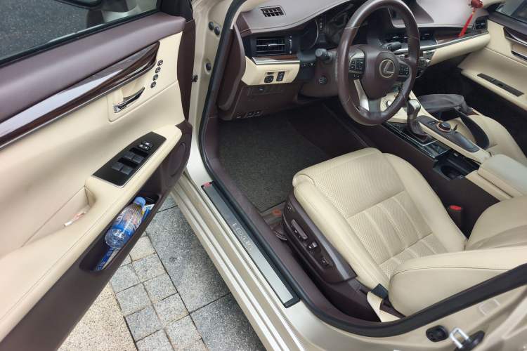 Used Lexus ES 2015 250 Elegant Edition