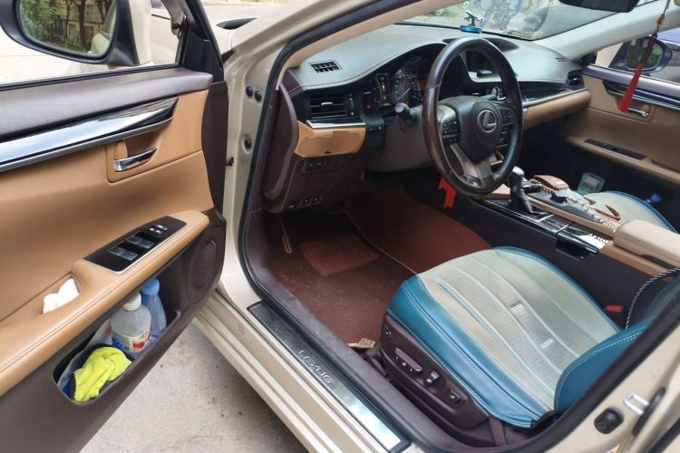 Used Lexus ES 2015 200 Comfort Edition Driver Seat