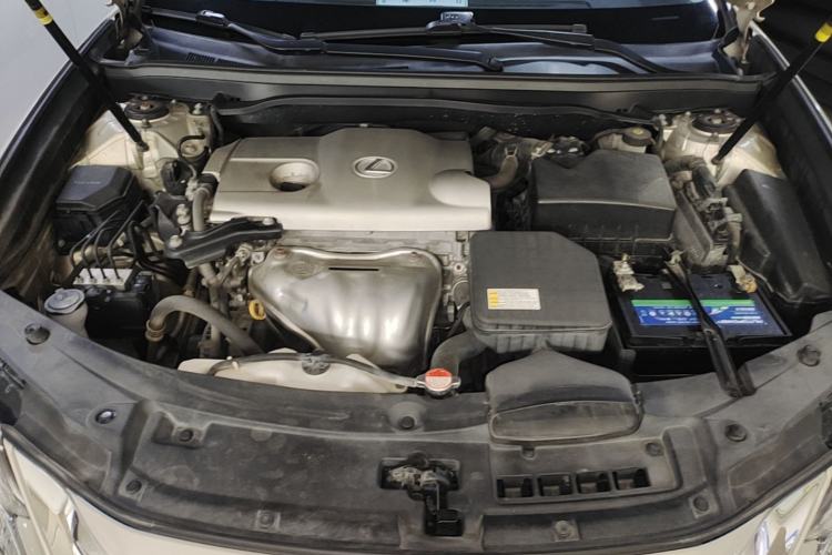 Used Lexus ES 2015 250 Elegant Edition Engine Bay