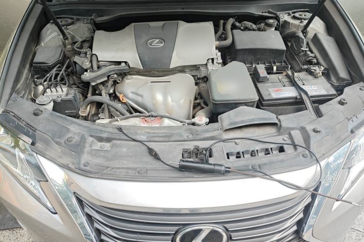 Used Lexus ES 2015 200 Elite Edition Engine Bay