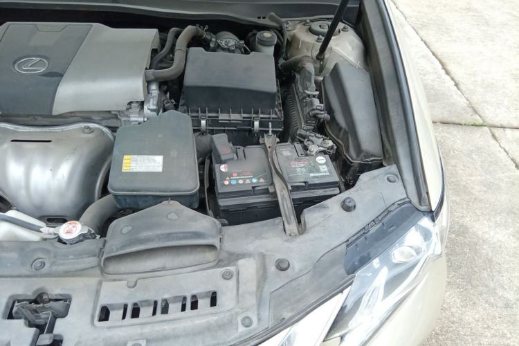 Used Lexus ES 2015 200 Elite Edition Engine Bay Left