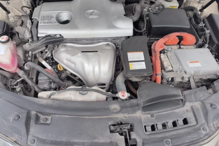 Used Lexus ES 2015 300h Comfort Edition Engine Bay