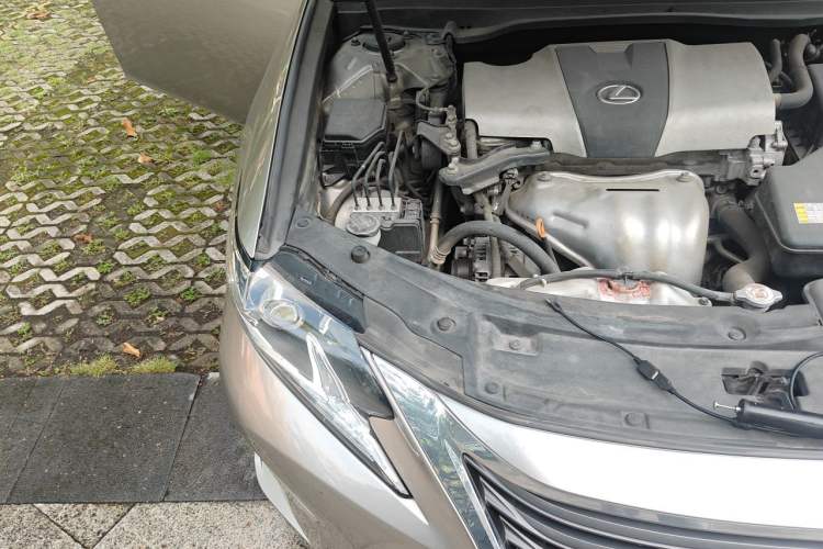 Used Lexus ES 2015 200 Elite Edition Engine Bay Right