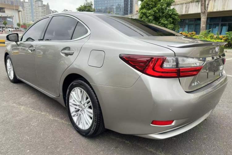 Used Lexus ES 2015 200 Elite Edition Exterior 4