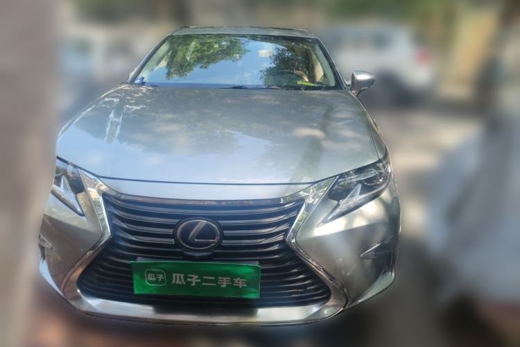 Used Lexus ES 2015 300h Comfort Edition Front