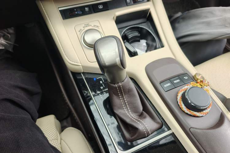 Used Lexus ES 2015 250 Elegant Edition