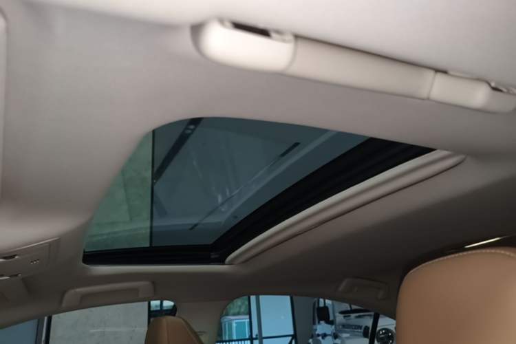 Used Lexus ES 2015 300h Comfort Edition Headliner