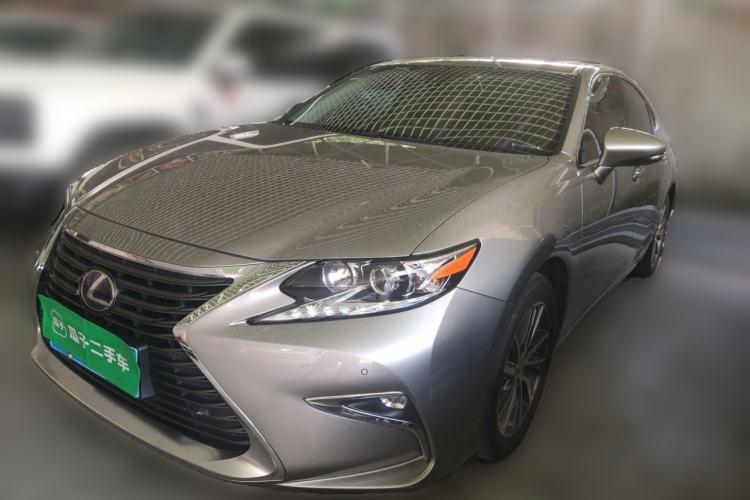 Used Lexus ES 2015 300h Comfort Edition Guazi used car, China used car export, Used car for sale, Used cars, Cheapest cars for sale