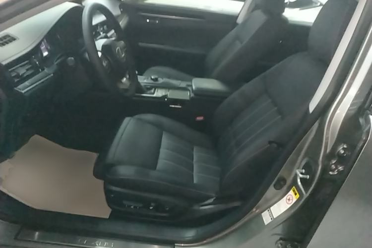 Used Lexus ES 2015 200 Elite Edition Left Front Seat