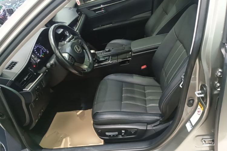 Used Lexus ES 2015 200 Elite Edition Left Front Seat