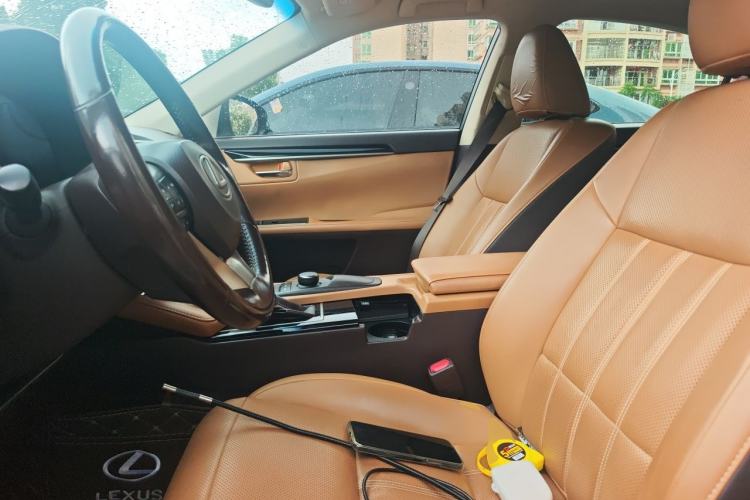 Used Lexus ES 2015 200 Elite Edition Left Front Seat