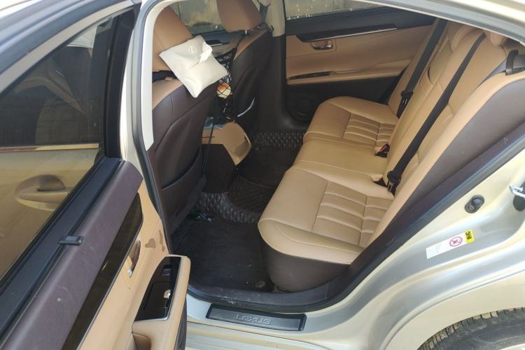 Used Lexus ES 2015 250 Elegant Edition Left Rear Seat