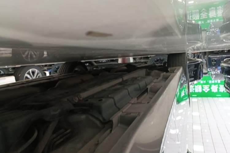 Used Lexus ES 2015 200 Elite Edition Left Side Sill