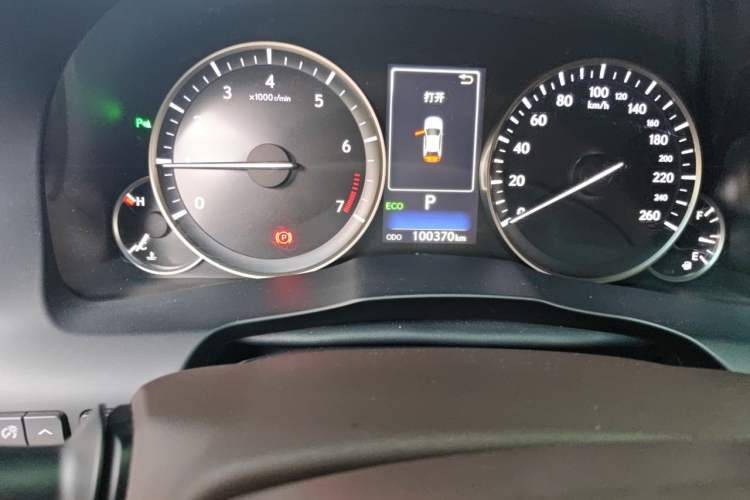 Used Lexus ES 2015 200 Elite Edition Odometer Close Up