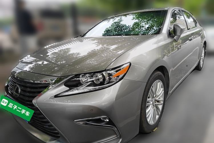 Used Lexus ES 2015 200 Elite Edition Guazi used car, China used car export, Used car for sale, Used cars, Cheapest cars for sale