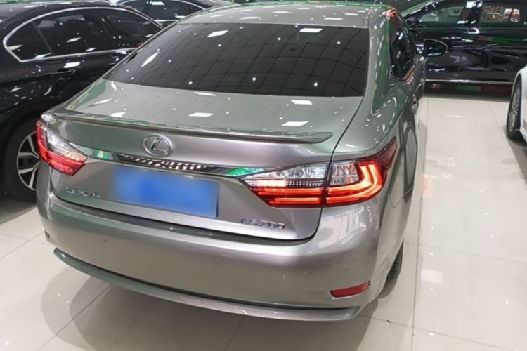 Used Lexus ES 2015 200 Elite Edition Rear Right 45 Deg