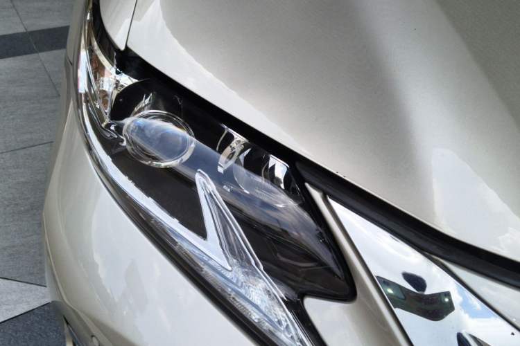 Used Lexus ES 2015 200 Elite Edition Right Front Headlight
