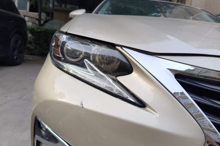 Used Lexus ES 2015 200 Comfort Edition Right Front Headlight